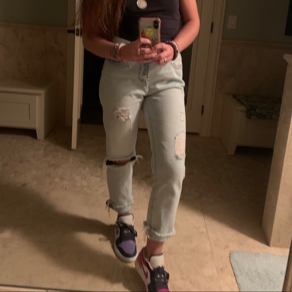 Host Pick! Sequin Smiley Face Patch Distressed Jeans Light Wash Boyfriend Jeans - Picture 13 of 16